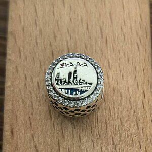 Pandora Greetings Fram Chicago Charm, S925 Silver Bracelets